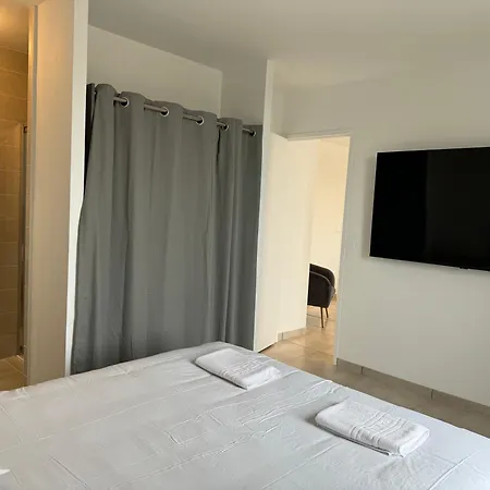 Colocation Terrasse Xxl Port Marianne Alloggio in famiglia